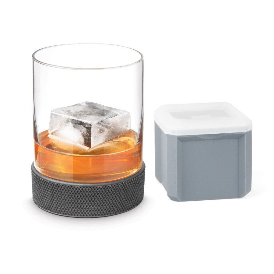 Tabletop & Bar Final Touch | Breakaway Hockey Puck Tumbler With Ice Mould | Final Touch®